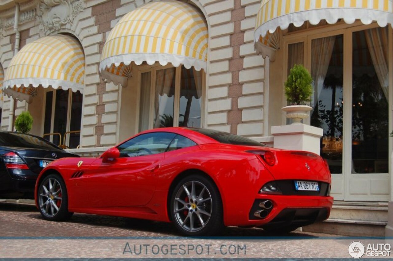 Ferrari California