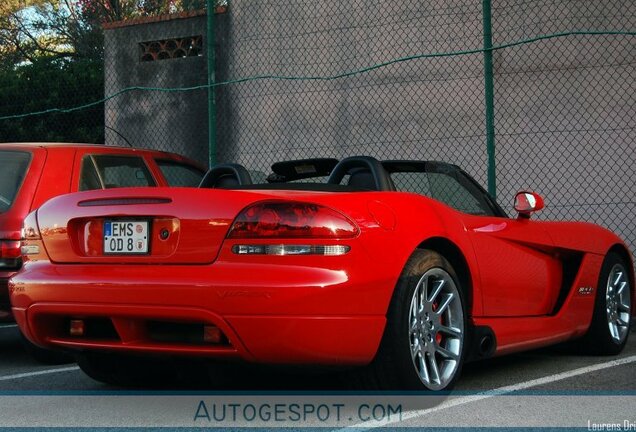 Dodge Viper SRT-10 Roadster 2003