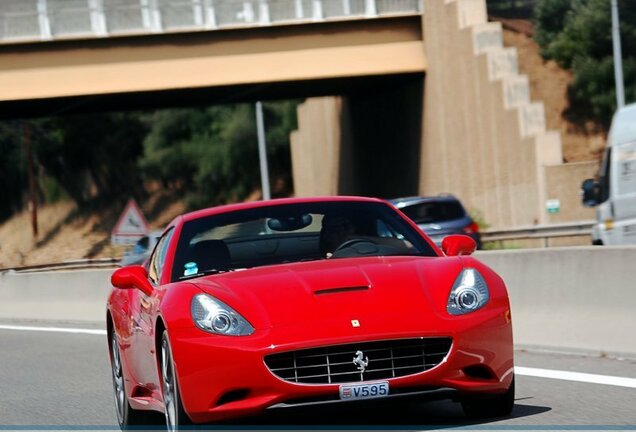 Ferrari California