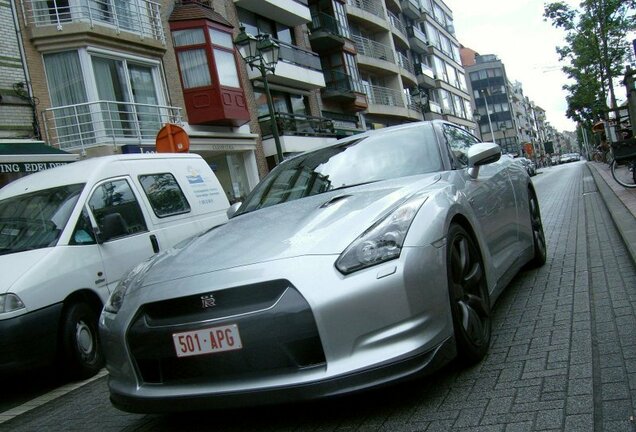 Nissan GT-R