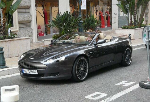 Aston Martin DB9 Volante