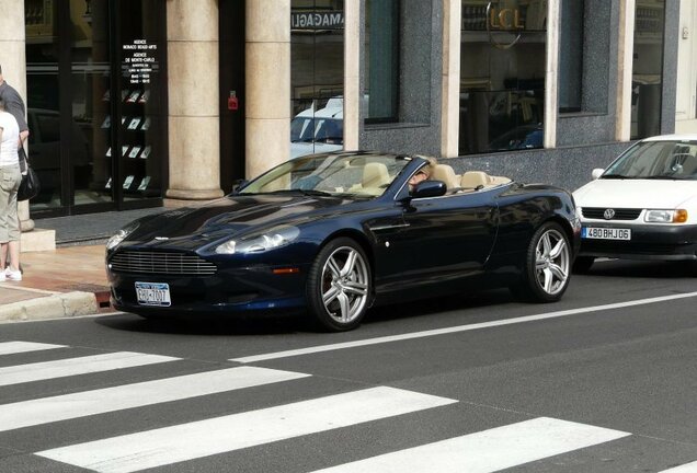 Aston Martin DB9 Volante