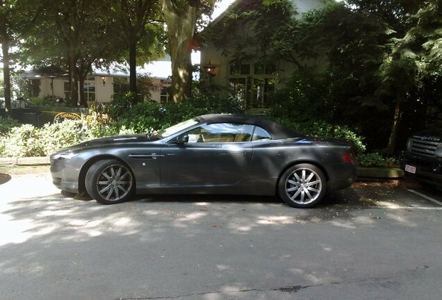 Aston Martin DB9 Volante