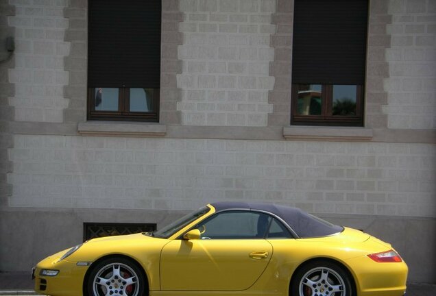 Porsche 997 Carrera 4S Cabriolet MkI