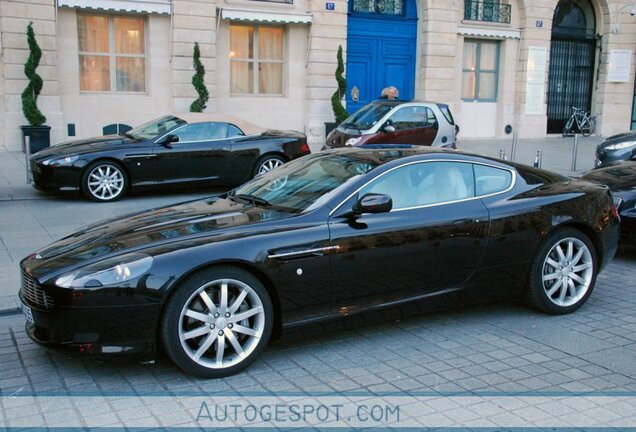 Aston Martin DB9