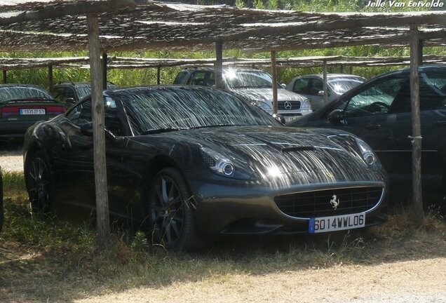 Ferrari California