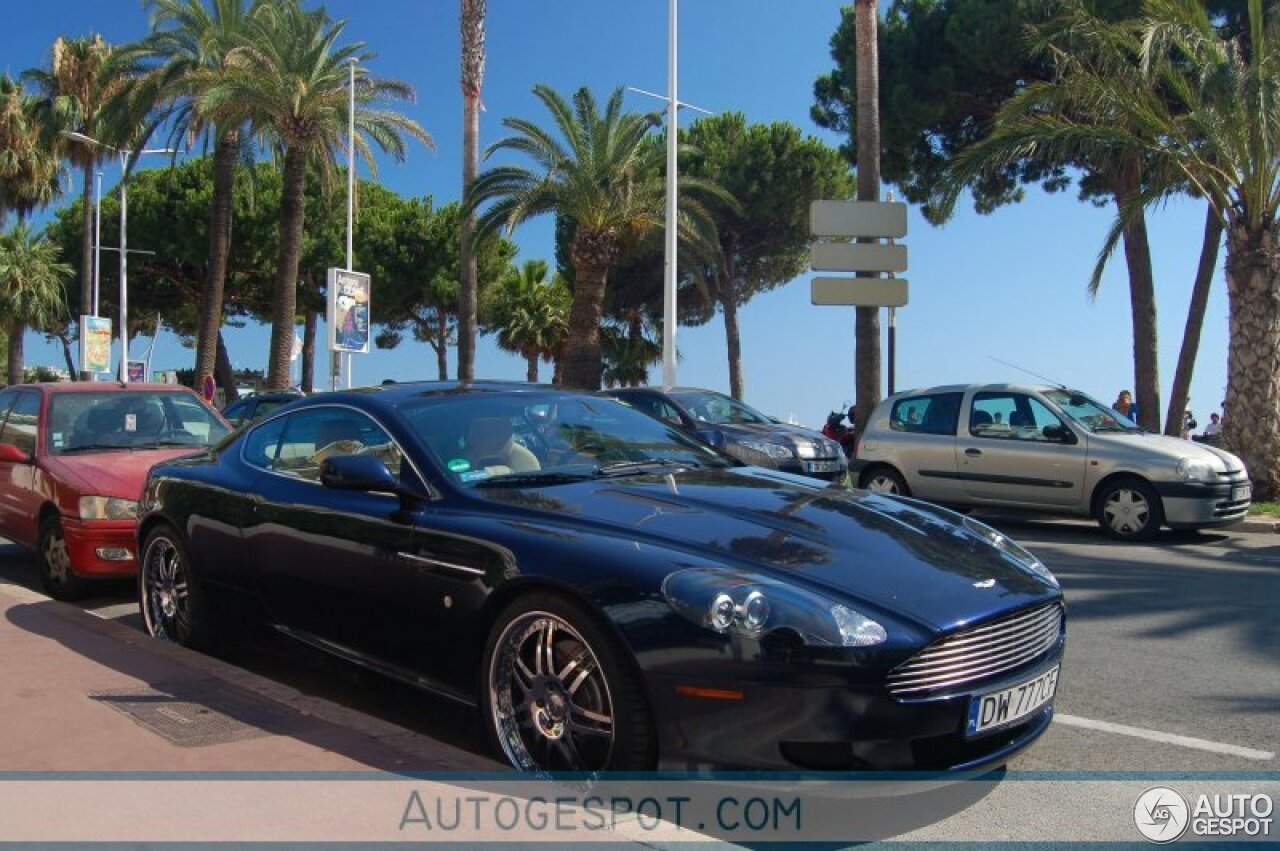 Aston Martin DB9