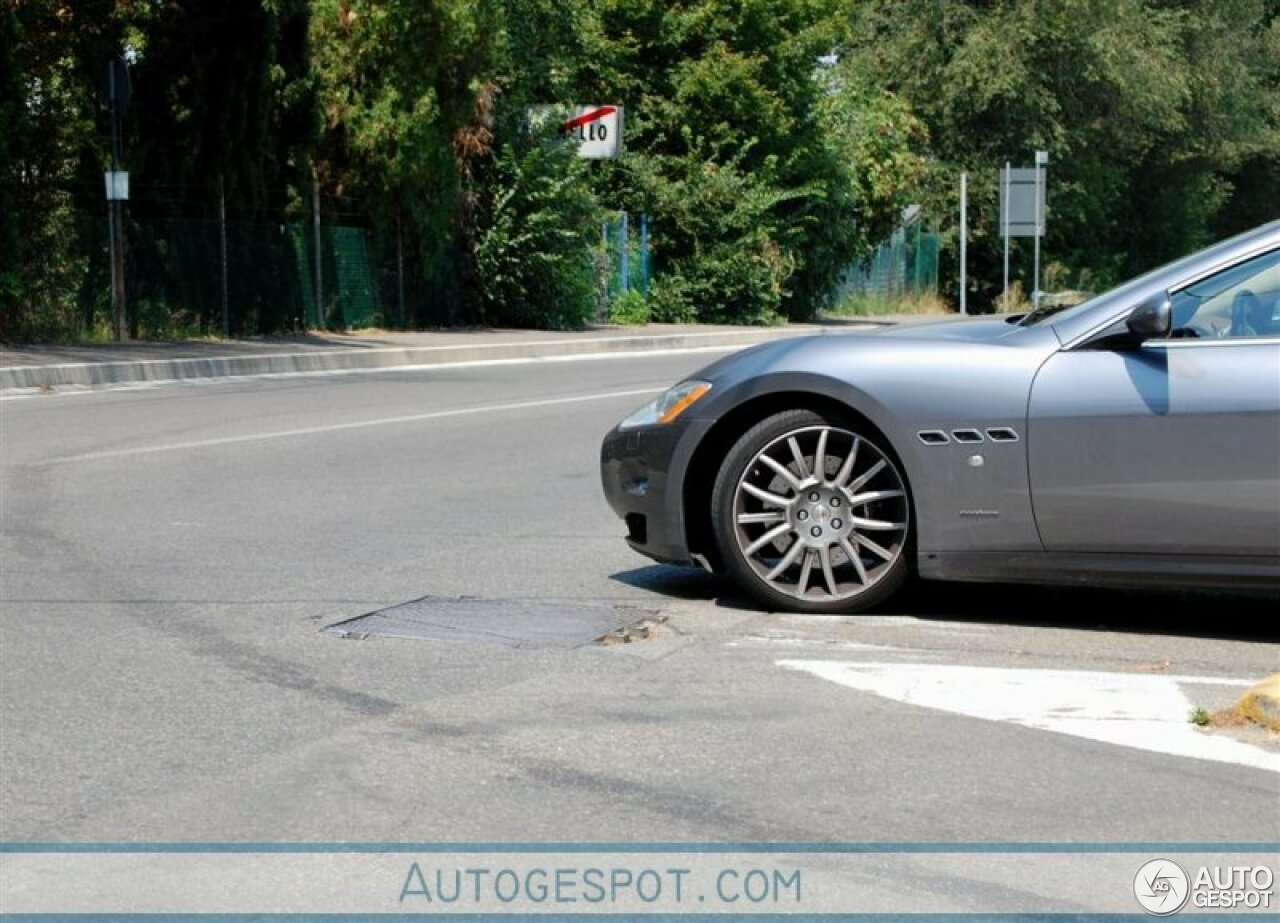 Maserati GranTurismo S Automatic