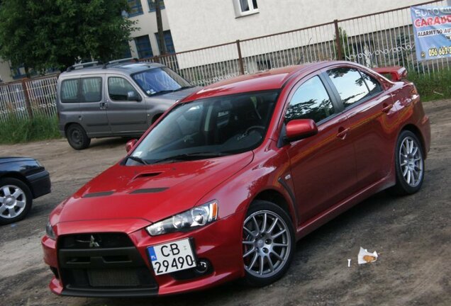 Mitsubishi Lancer Evolution X