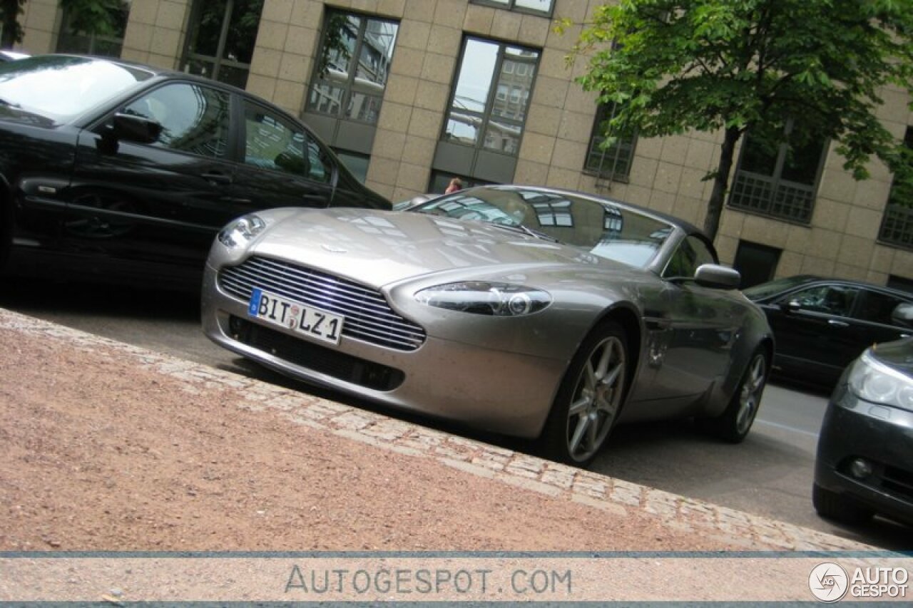 Aston Martin V8 Vantage Roadster