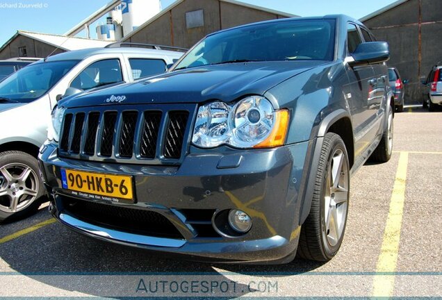 Jeep Grand Cherokee SRT-8 2005