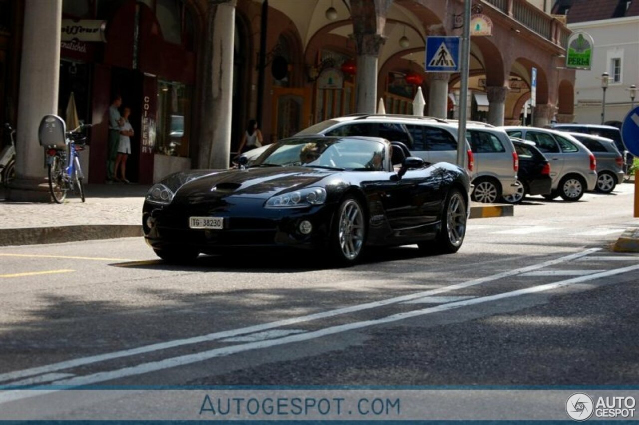 Dodge Viper SRT-10 Roadster 2003