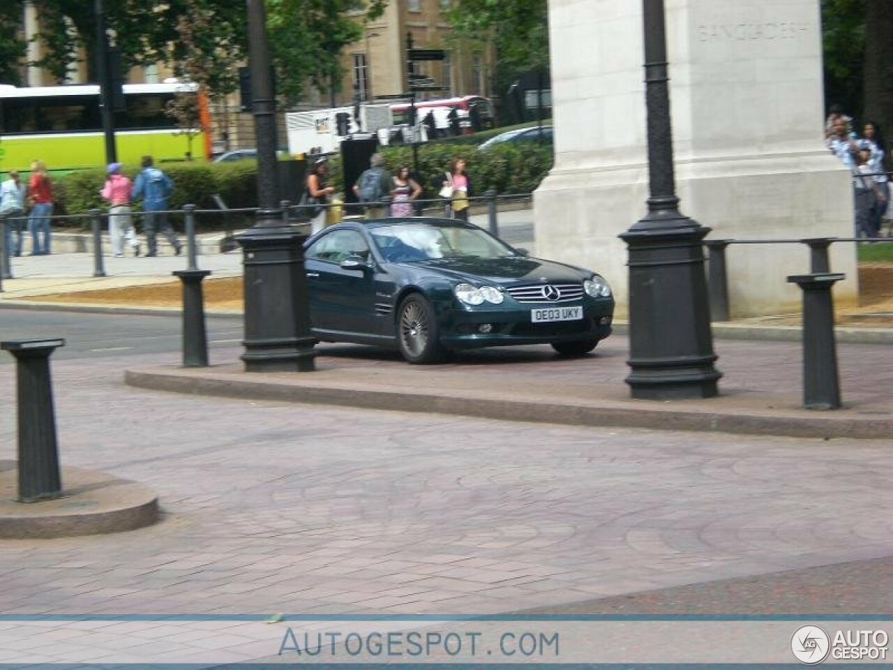 Mercedes-Benz SL 55 AMG R230