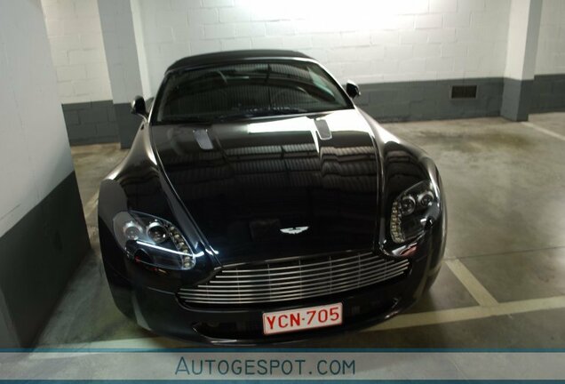 Aston Martin V8 Vantage Roadster