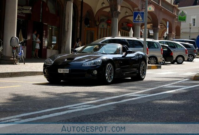 Dodge Viper SRT-10 Roadster 2003