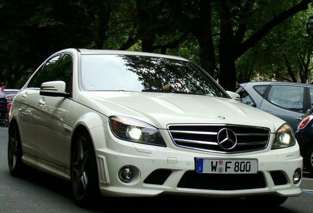 Mercedes-Benz C 63 AMG W204