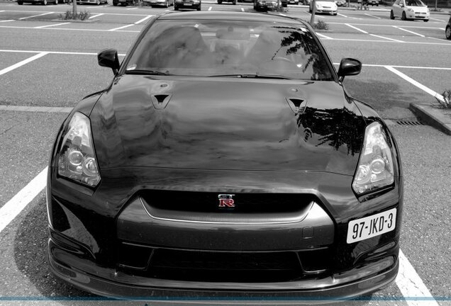 Nissan GT-R