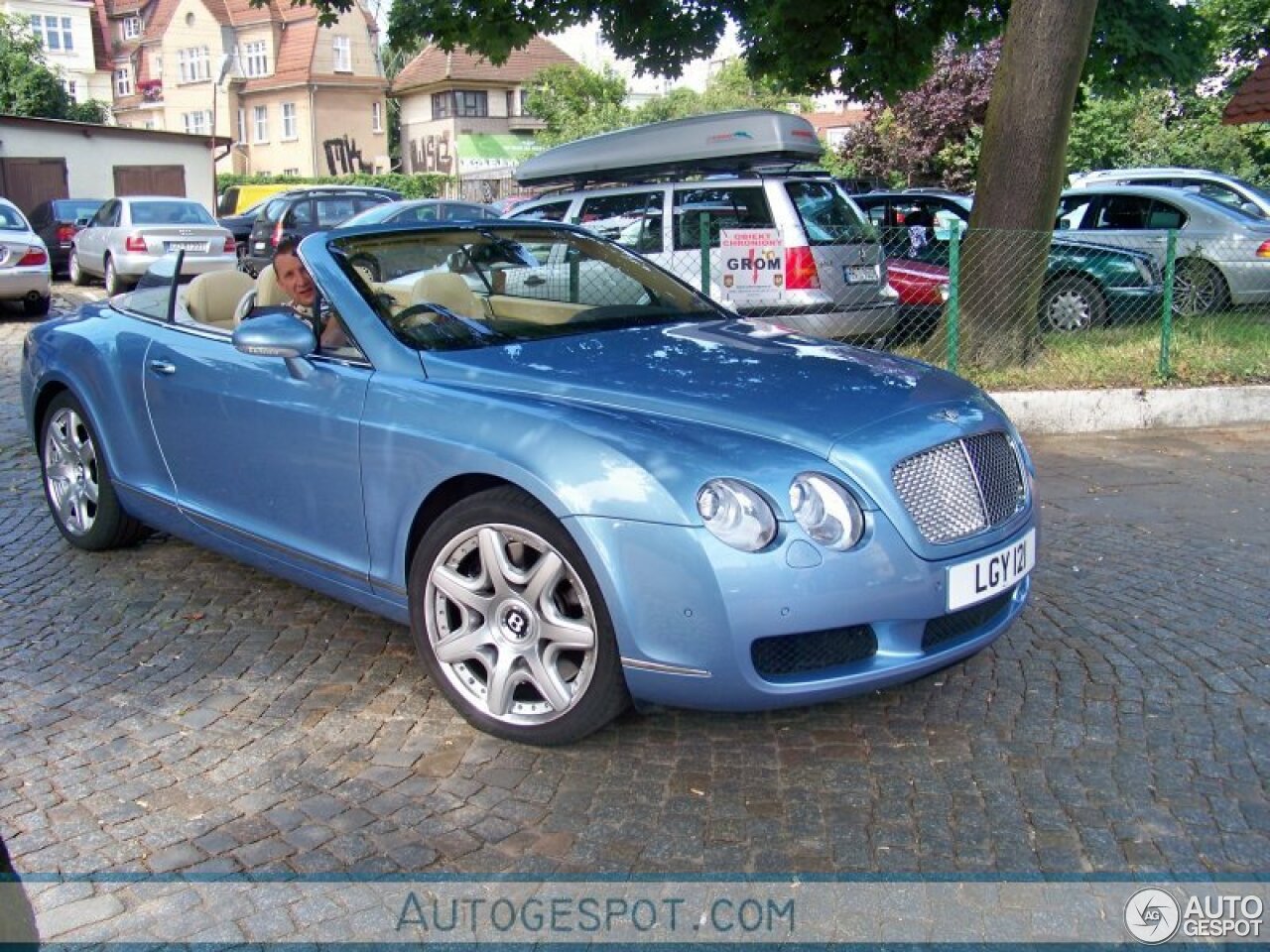 Bentley Continental GTC