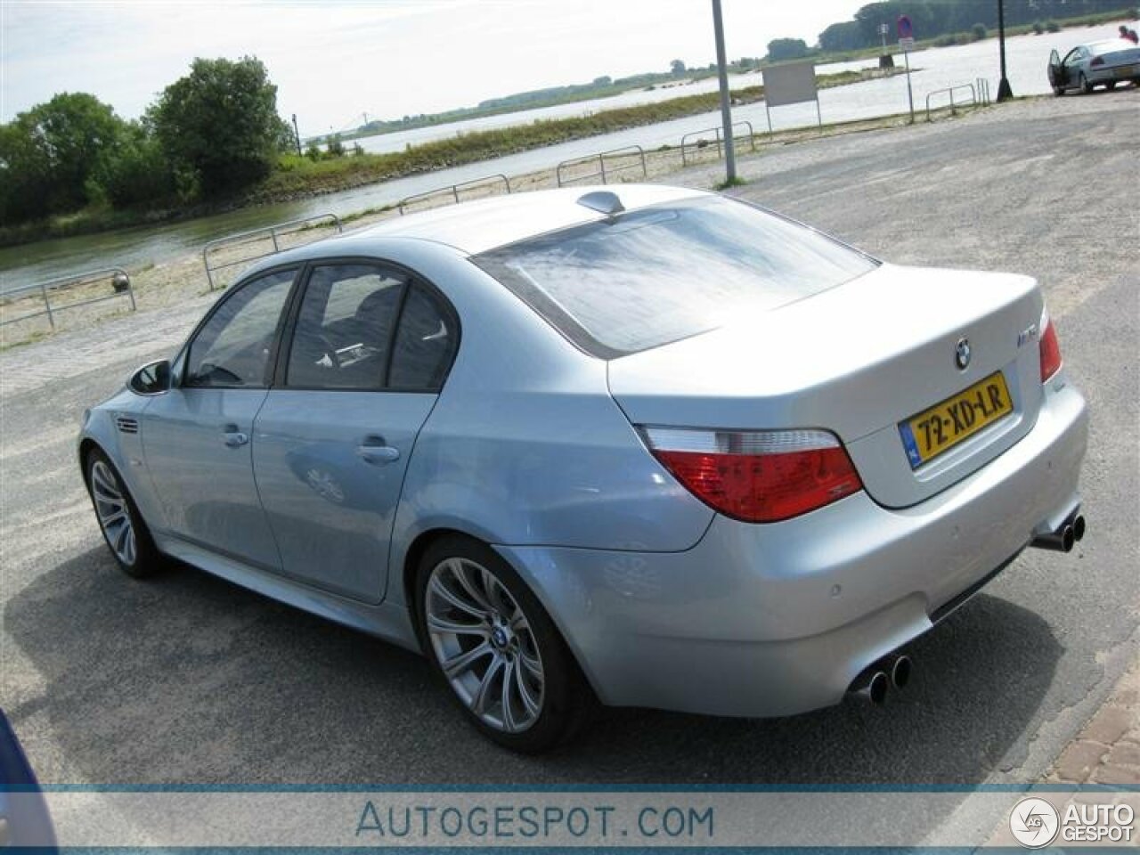 BMW M5 E60 2005