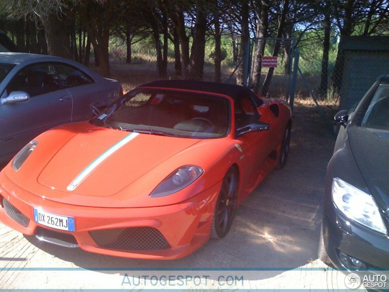 Ferrari Scuderia Spider 16M