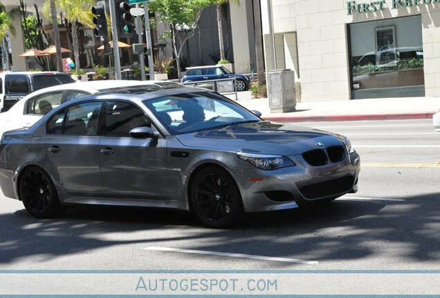 BMW M5 E60 2005