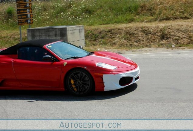 Ferrari Scuderia Spider 16M