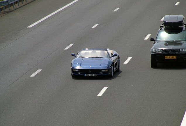 Ferrari F355 Spider