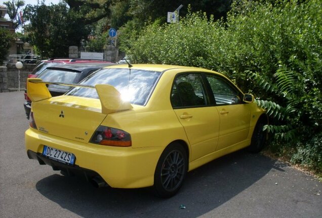 Mitsubishi Lancer Evolution IX