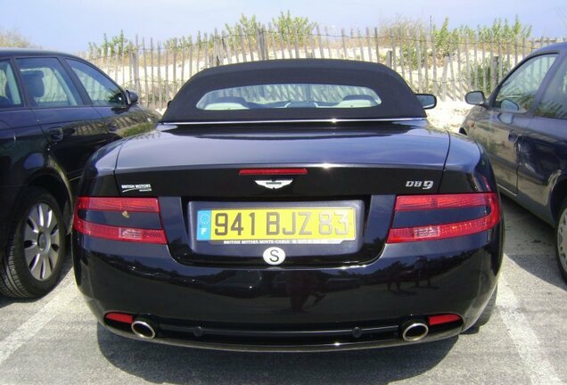 Aston Martin DB9 Volante