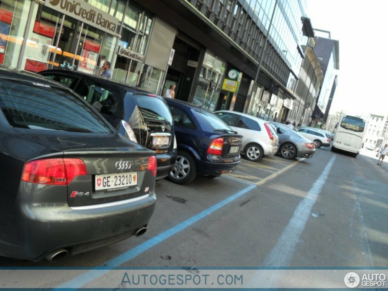 Audi RS4 Sedan