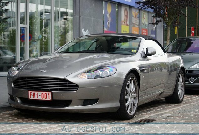 Aston Martin DB9 Volante