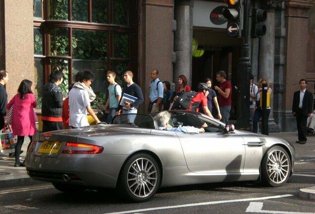 Aston Martin DB9 Volante