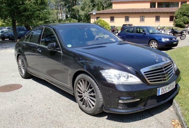 Mercedes-Benz S 63 AMG W221 2010