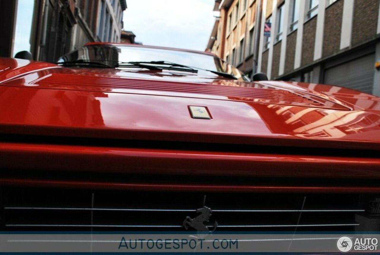 Ferrari 328 GTS