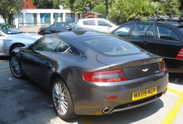 Aston Martin V8 Vantage