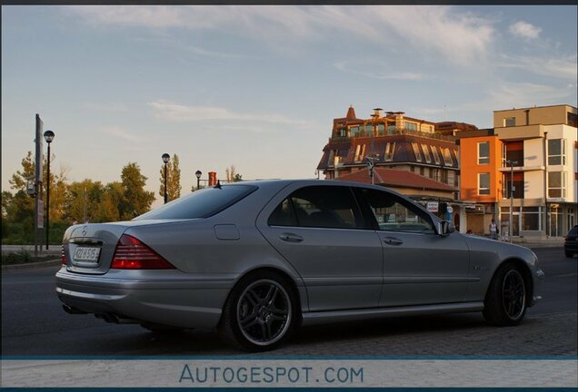 Mercedes-Benz S 65 AMG W220