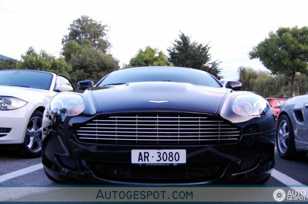 Aston Martin DB9 Volante