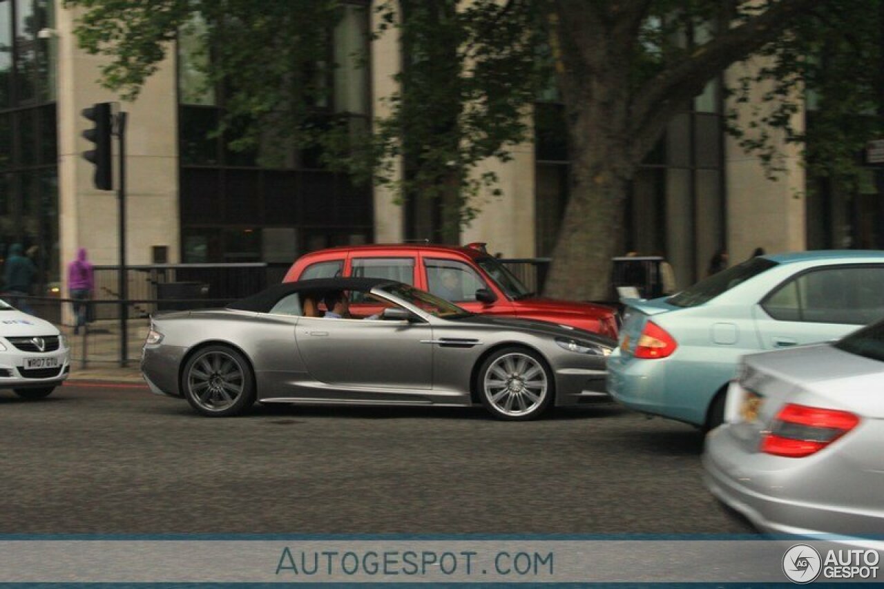 Aston Martin DBS Volante