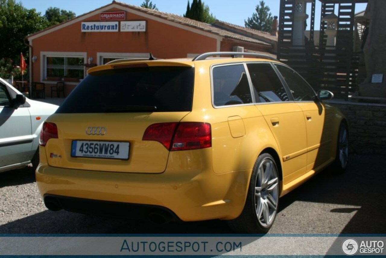 Audi RS4 Avant B7