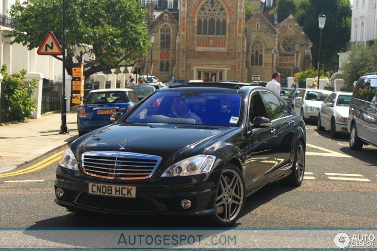 Mercedes-Benz S 63 AMG W221