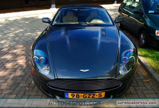 Aston Martin DB9 Volante