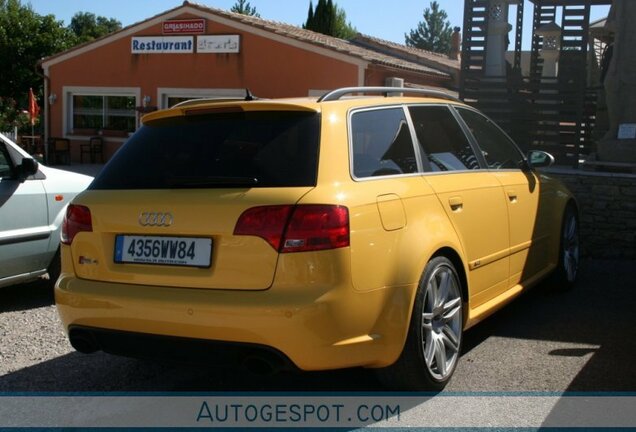 Audi RS4 Avant B7