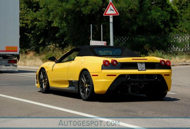 Ferrari Scuderia Spider 16M