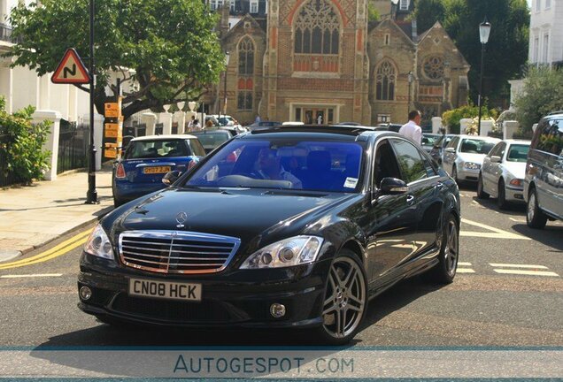 Mercedes-Benz S 63 AMG W221