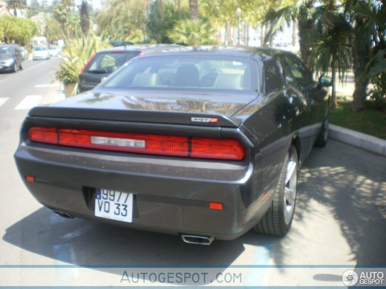 Dodge Challenger SRT-8