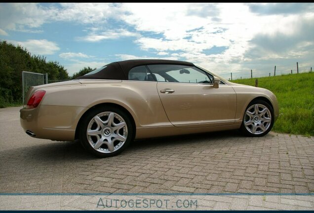 Bentley Continental GTC