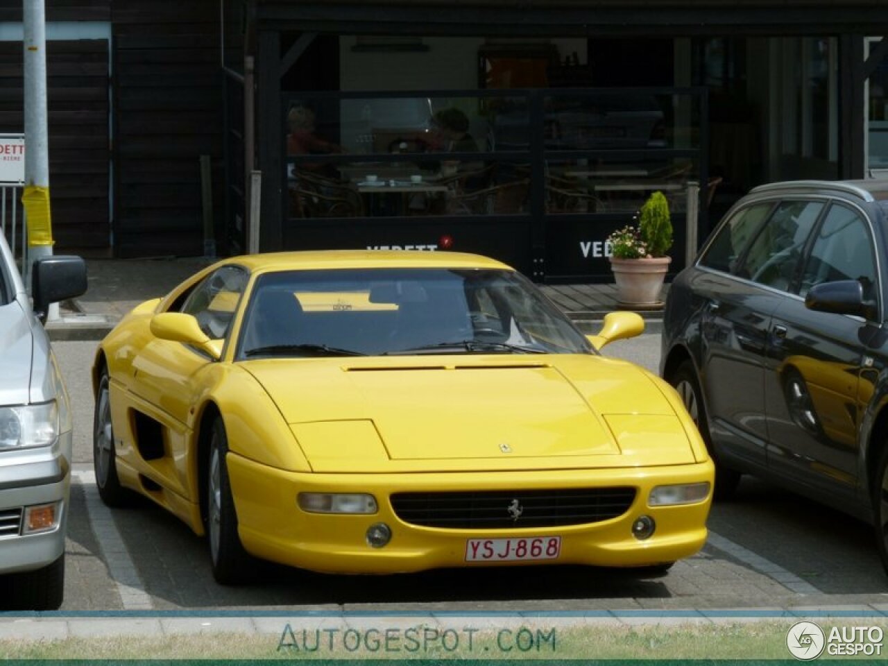 Ferrari F355 GTS