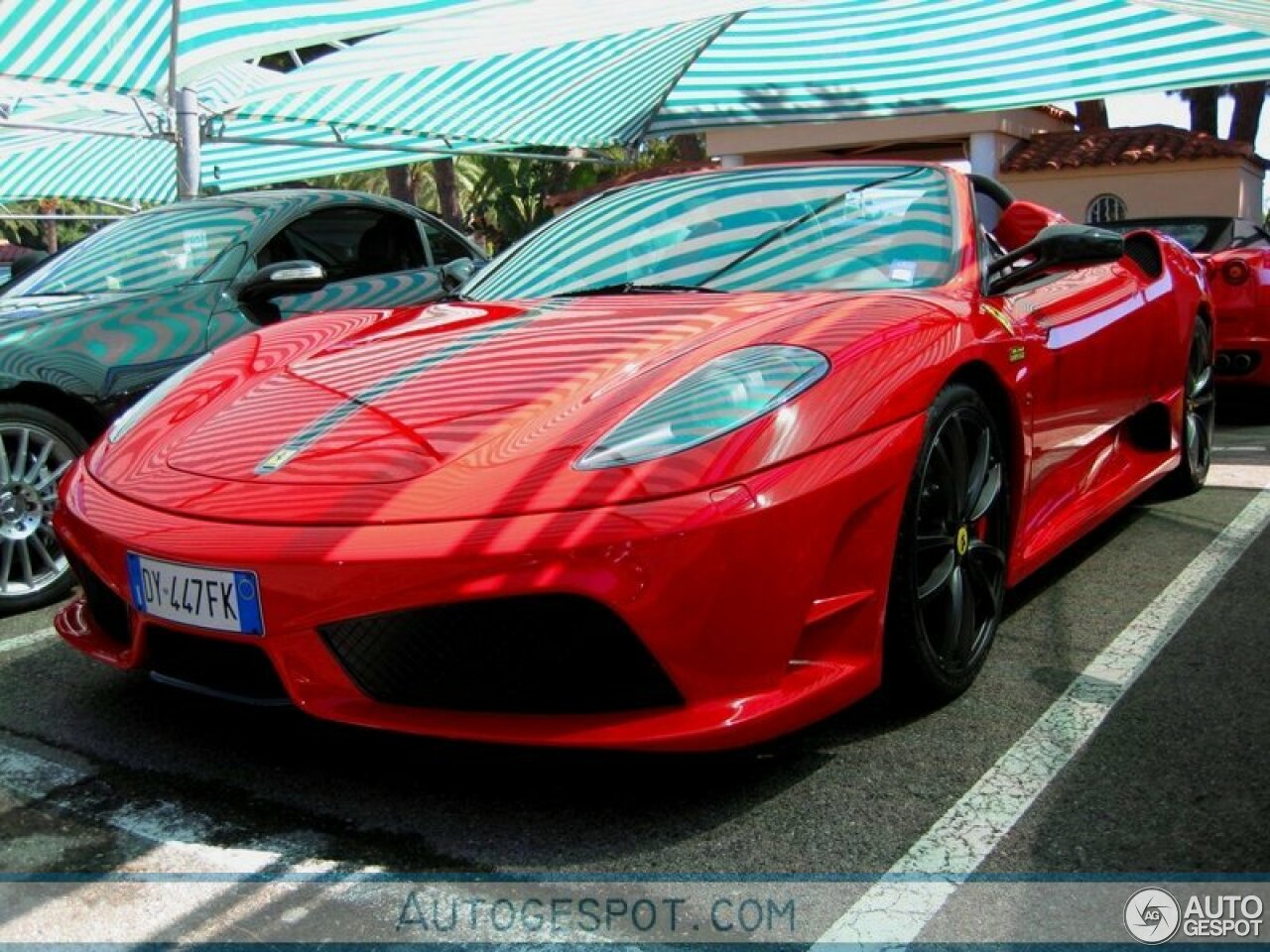 Ferrari Scuderia Spider 16M