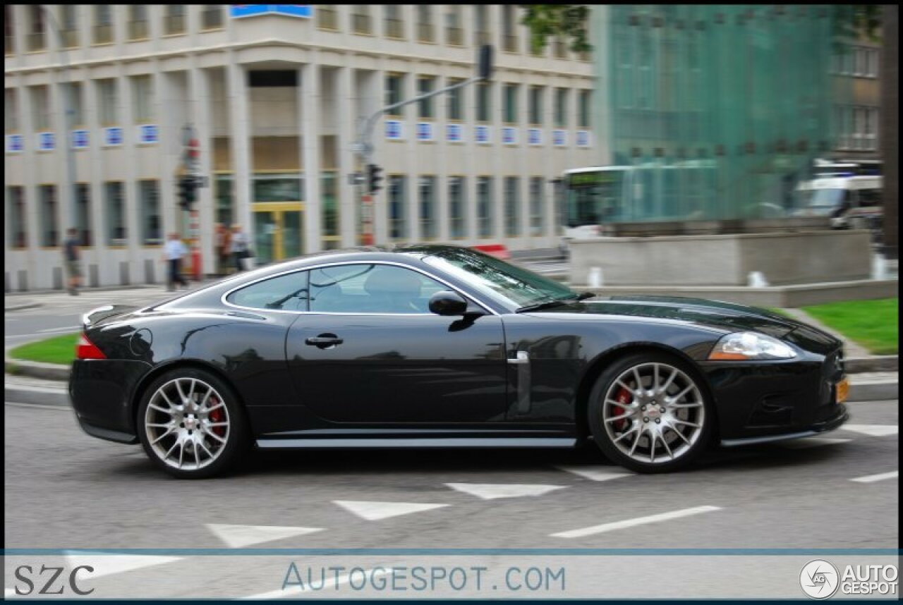 Jaguar XKR-S