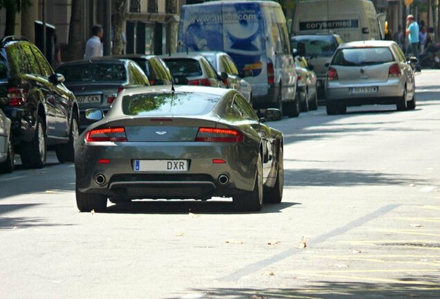 Aston Martin V8 Vantage